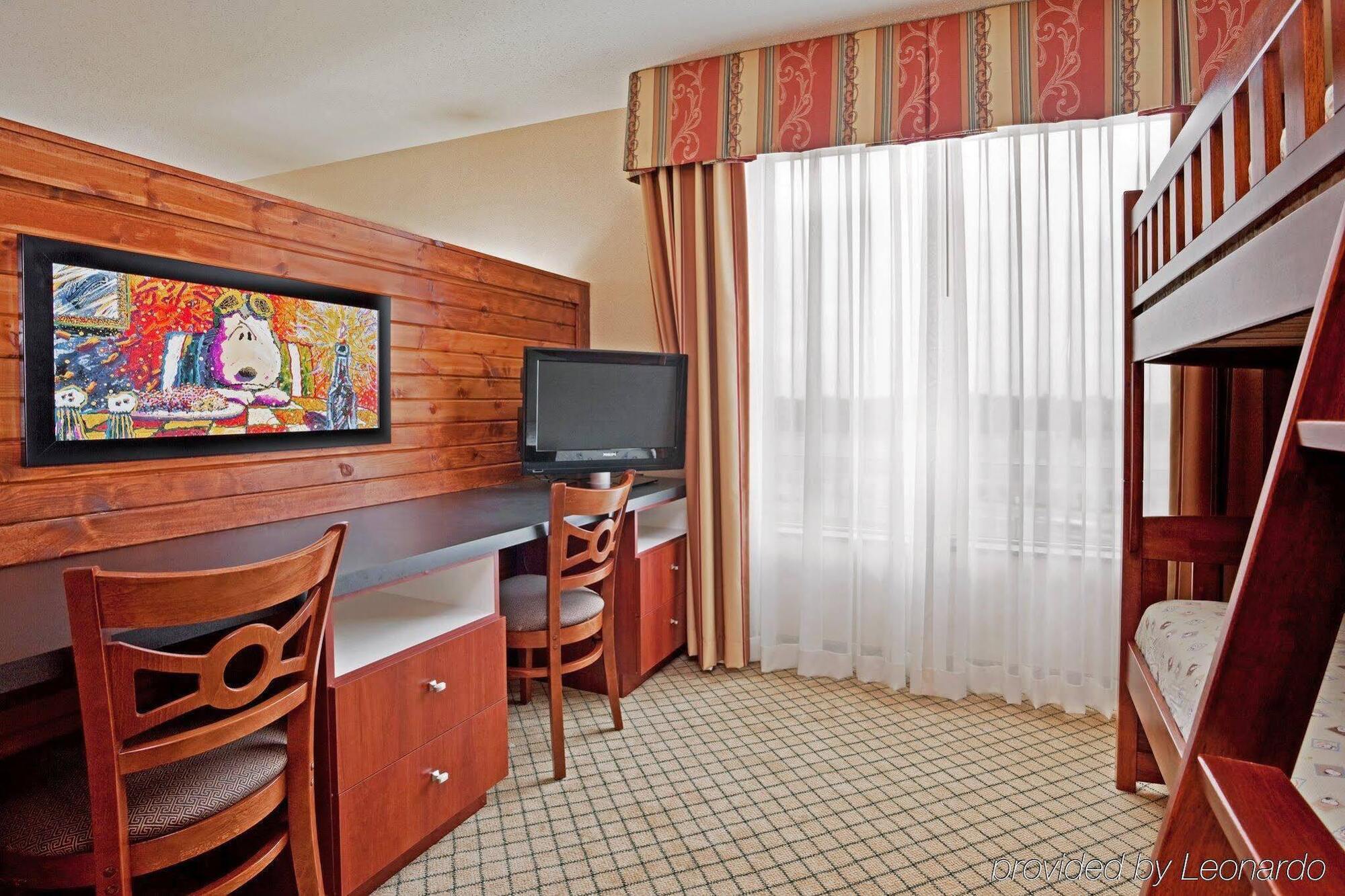 Purdue - Wayne By Ihg 3*