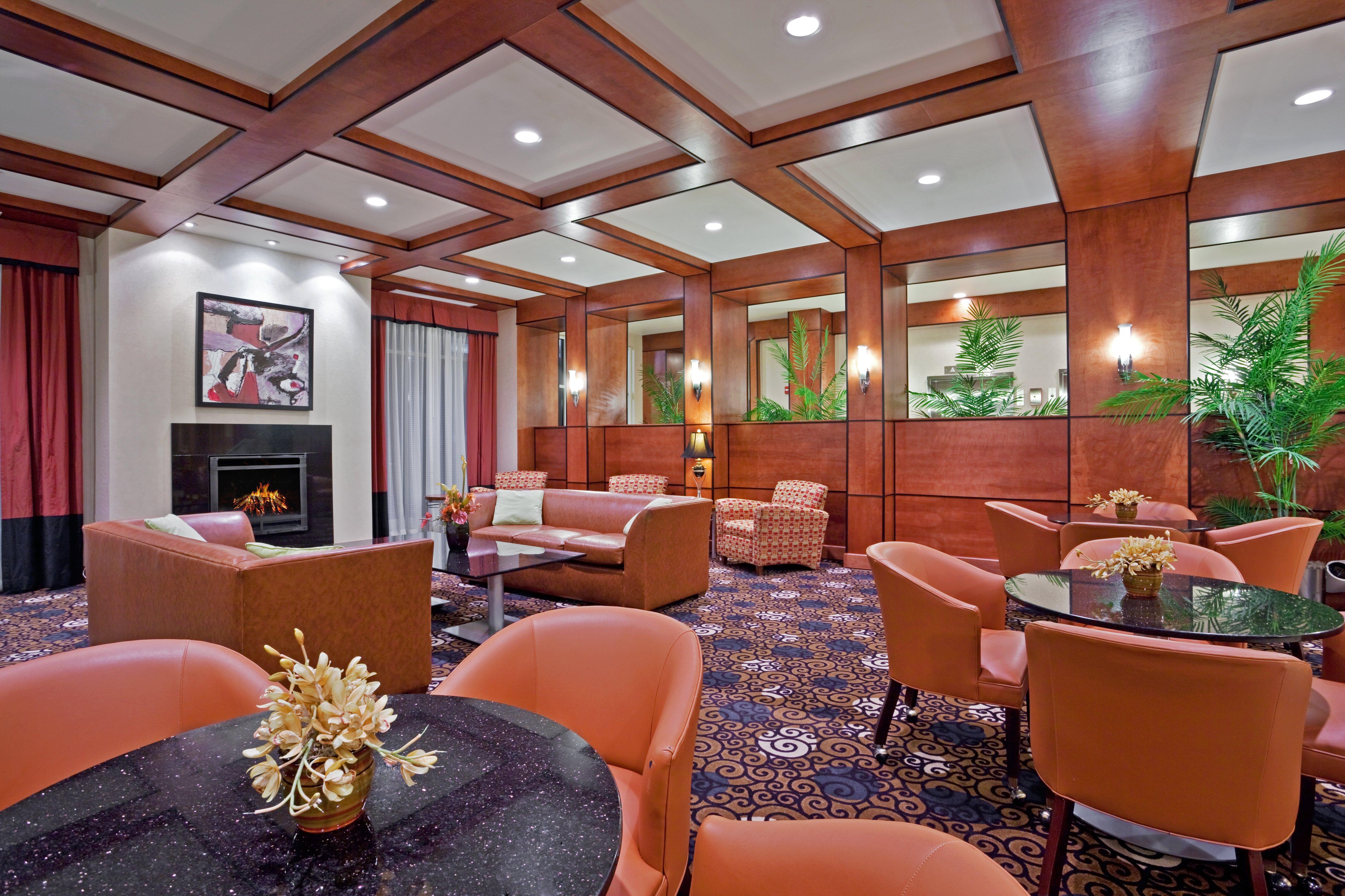 Hotel Purdue - Wayne By Ihg 3*